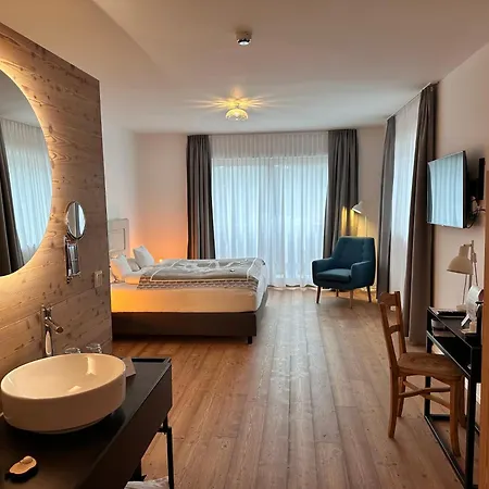 Gerhardhof By Alp Ami