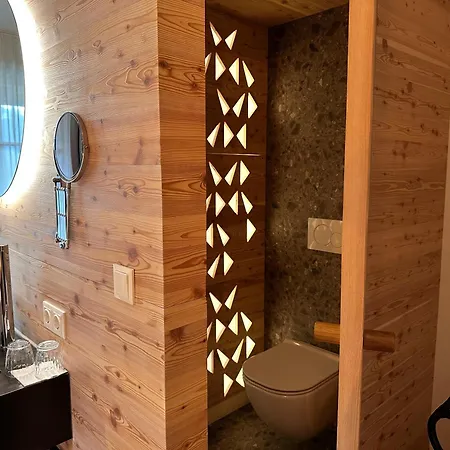 Gerhardhof By Alp Ami *