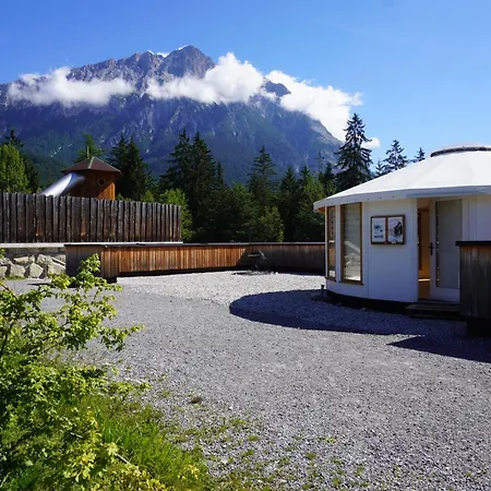 & Glamping Gerhardhof By Alpami ホテル Wildermieming